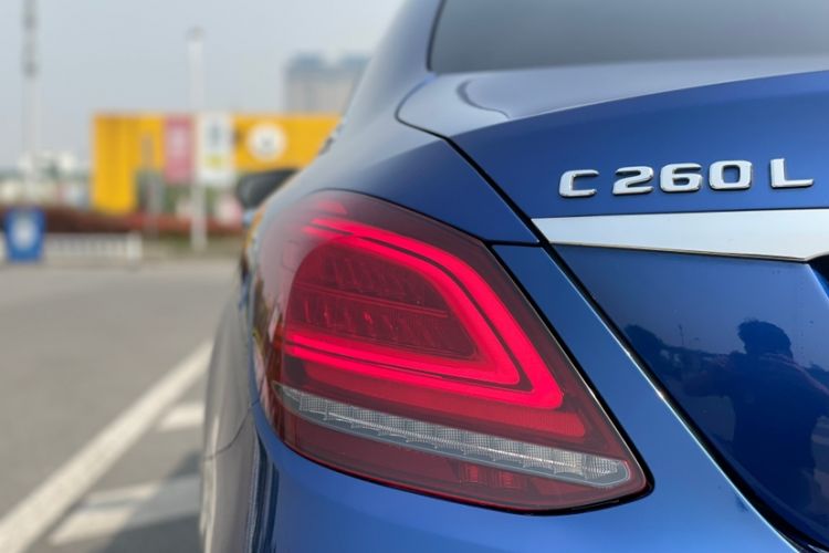 Used Mercedes-Benz C-Class 2019 C 260 L Sport Edition Exterior 4