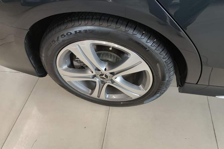 Used Mercedes-Benz C-Class 2019 Restyled C 260 L Sport Edition Exterior 5