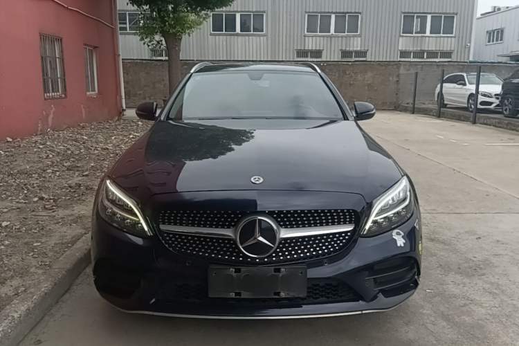 Used Mercedes-Benz C-Class 2019 C 260 Estate Front