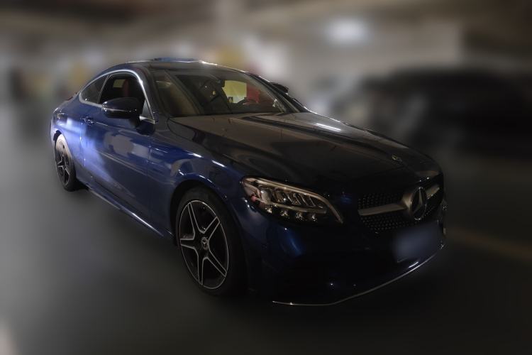 Used Mercedes-Benz C-Class 2019 C 260 Coupe Front Right 45 Deg