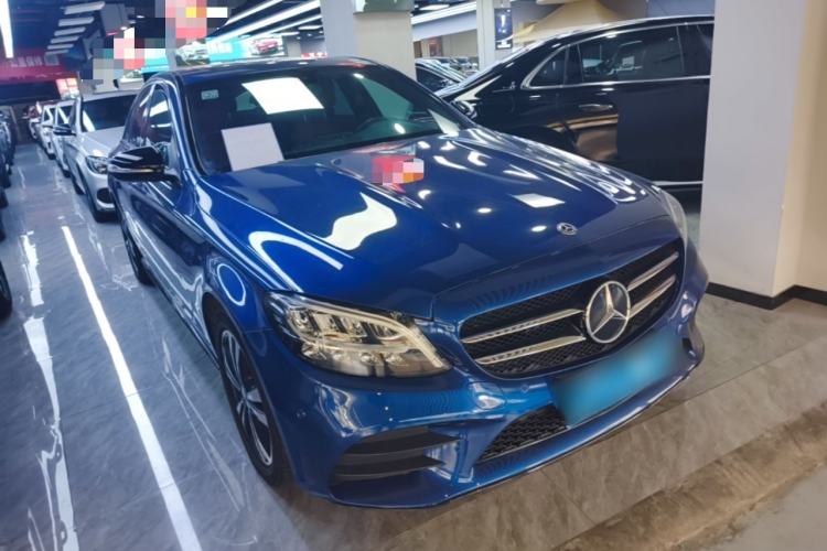 Used Mercedes-Benz C-Class 2019 C 260 Sport Edition Front Right 45 Deg
