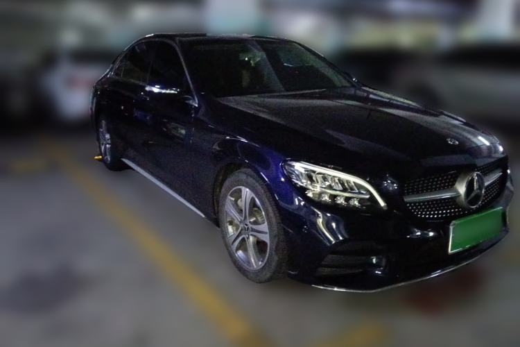 Used Mercedes-Benz C-Class 2019 Restyled C 260 L Sport Edition Front Right 45 Deg