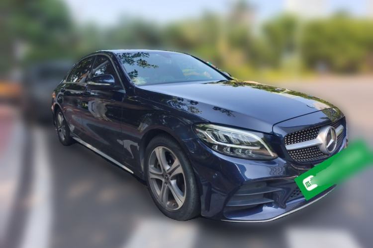Used Mercedes-Benz C-Class 2019 Restyled C 260 L Sport Edition Front Right 45 Deg