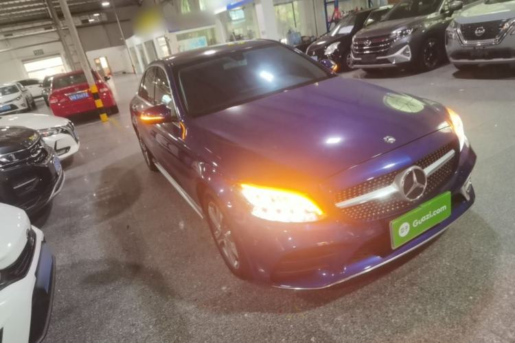Used Mercedes-Benz C-Class 2019 Restyled C 260 L Sport Edition Front Right 45 Deg