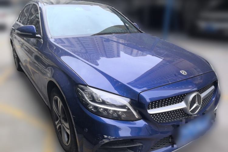 Used Mercedes-Benz C-Class 2019 Restyled C 260 L Sport Edition Front Right 45 Deg