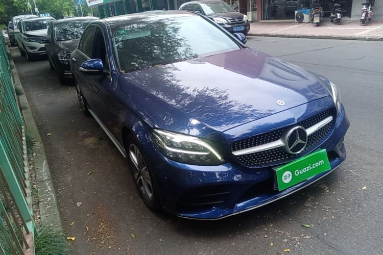 Used Mercedes-Benz C-Class 2019 Restyled C 260 L Sport Edition Front Right 45 Deg