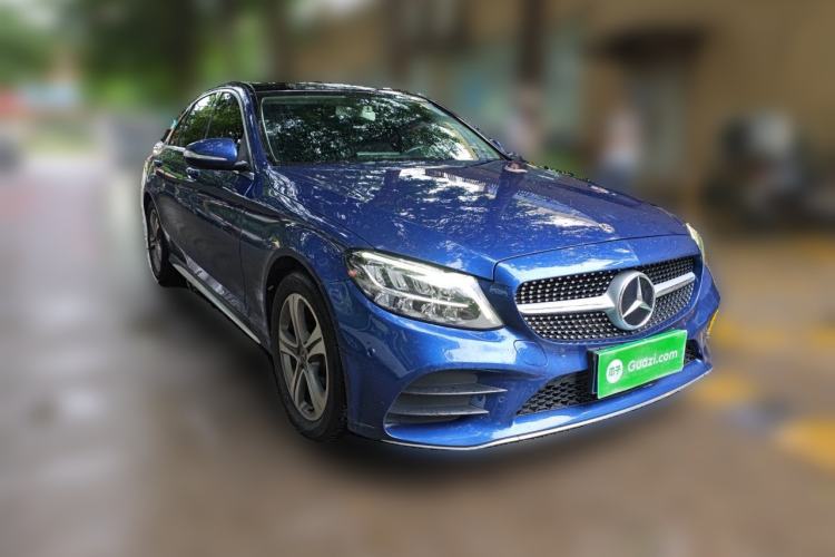 Used Mercedes-Benz C-Class 2019 Restyled C 260 L Sport Edition Front Right 45 Deg