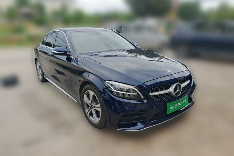 Used Mercedes-Benz C-Class 2019 C 260 L Sport Edition Front Right 45 Deg