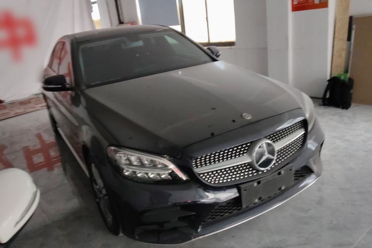 Used Mercedes-Benz C-Class 2019 Restyled C 260 L Sport Edition Front Right 45 Deg
