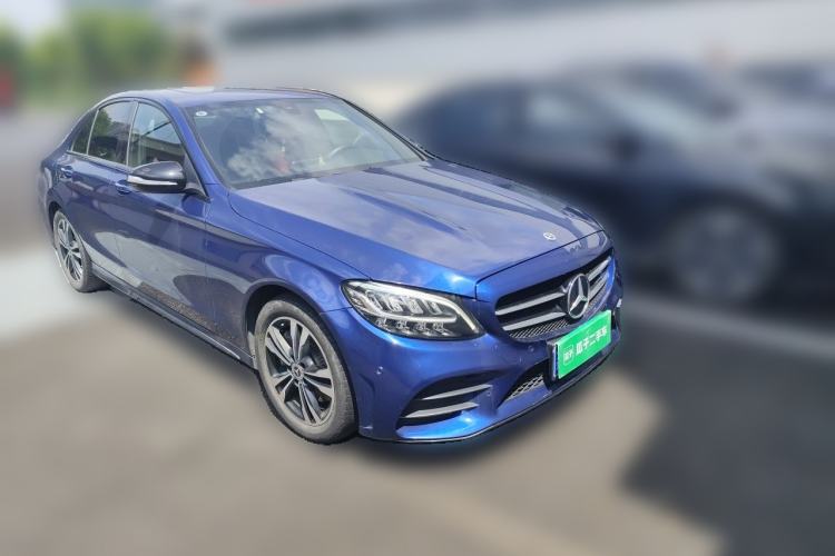 Used Mercedes-Benz C-Class 2019 C 260 Sport Edition Front Right 45 Deg