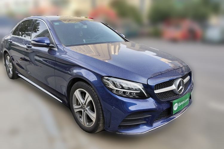 Used Mercedes-Benz C-Class 2019 Restyled C 260 L Sport Edition Front Right 45 Deg