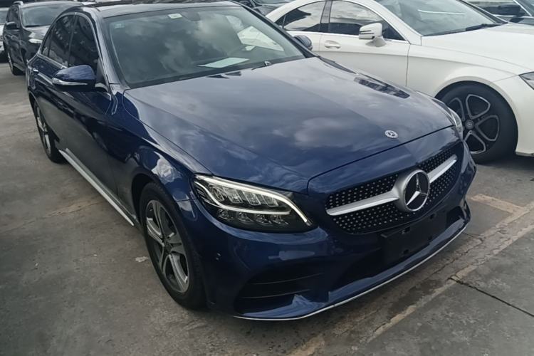 Used Mercedes-Benz C-Class 2019 Restyled C 260 L Sport Edition Front Right 45 Deg