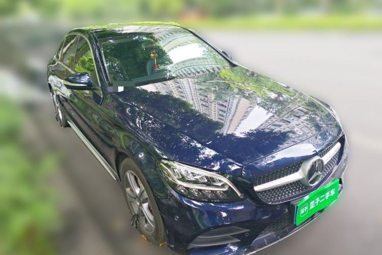 Used Mercedes-Benz C-Class 2019 Restyled C 260 L Sport Edition Front Right 45 Deg