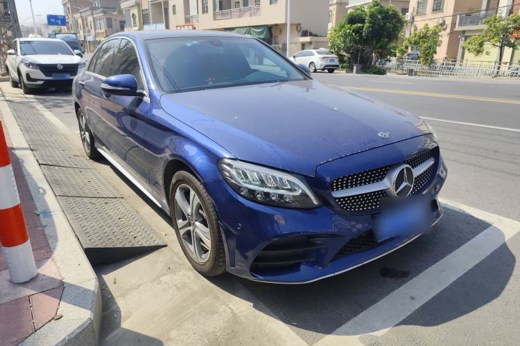 Used Mercedes-Benz C-Class 2019 Restyled C 260 L Sport Edition Front Right 45 Deg