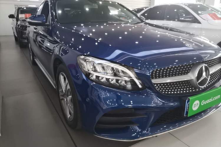 Used Mercedes-Benz C-Class 2019 C 260 L Sport Edition Front Right 45 Deg