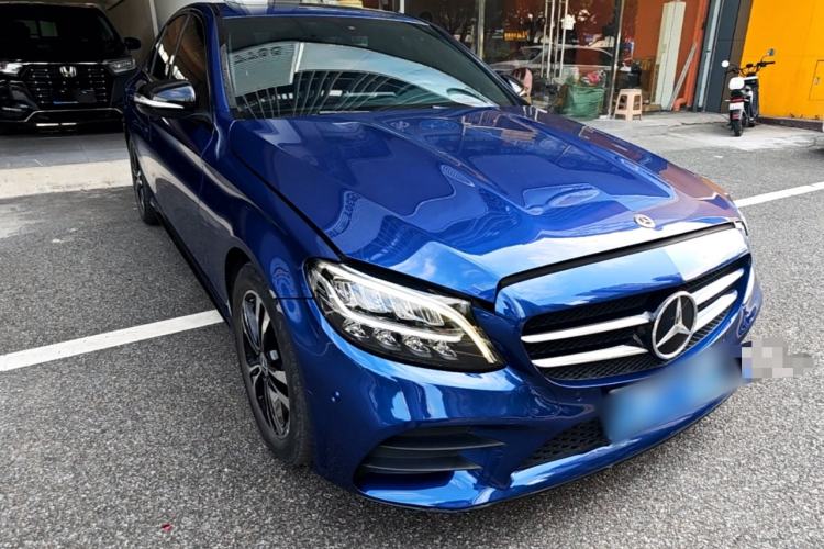 Used Mercedes-Benz C-Class 2019 C 260 Sport Edition Front Right 45 Deg