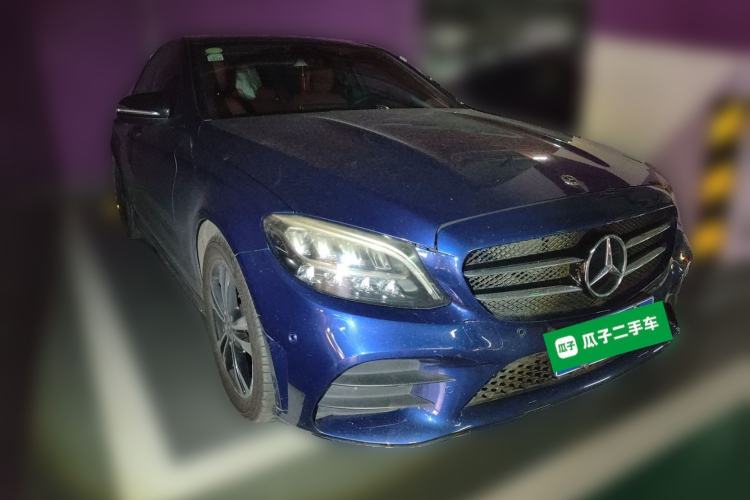 Used Mercedes-Benz C-Class 2019 C 260 Sport Edition Front Right 45 Deg