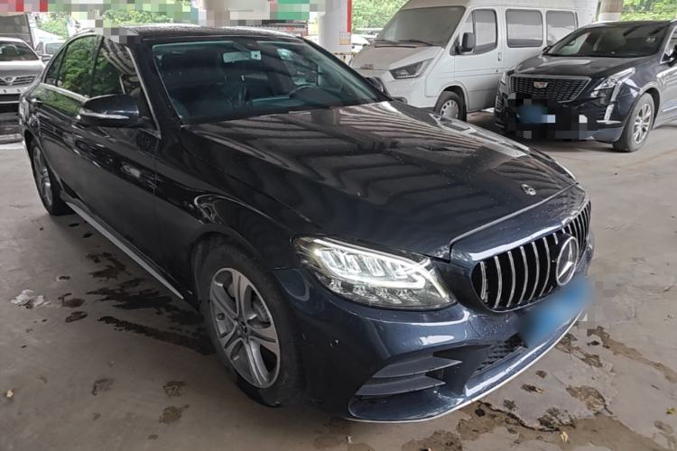 Used Mercedes-Benz C-Class 2019 Restyled C 260 L Sport Edition Front Right 45 Deg