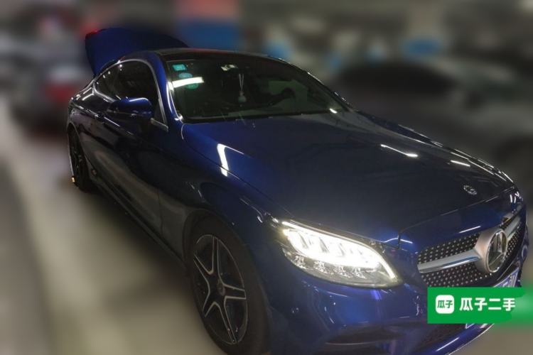 Used Mercedes-Benz C-Class 2019 C 260 Coupe Front Right 45 Deg