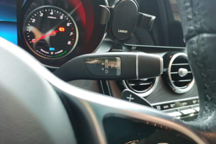 Used Mercedes-Benz C-Class 2019 C 260 L Sport Edition Gear Lever