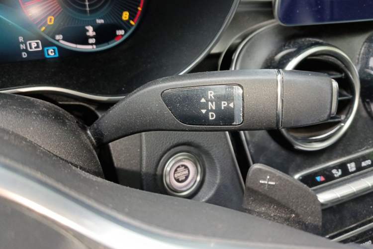 Used Mercedes-Benz C-Class 2019 Restyled C 260 L Sport Edition Gear Lever