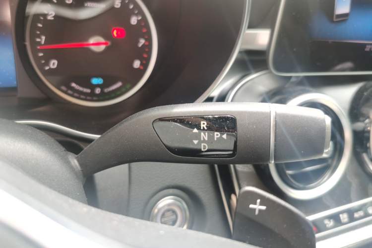 Used Mercedes-Benz C-Class 2019 C 260 L Sport Edition Gear Lever
