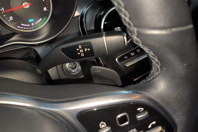 Used Mercedes-Benz C-Class 2019 C 260 L Sport Edition Gear Lever