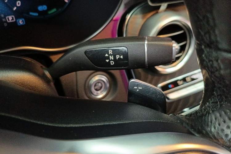 Used Mercedes-Benz C-Class 2019 C 260 Coupe Gear Lever