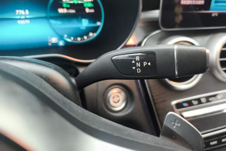 Used Mercedes-Benz C-Class 2019 C 260 Coupe Gear Lever