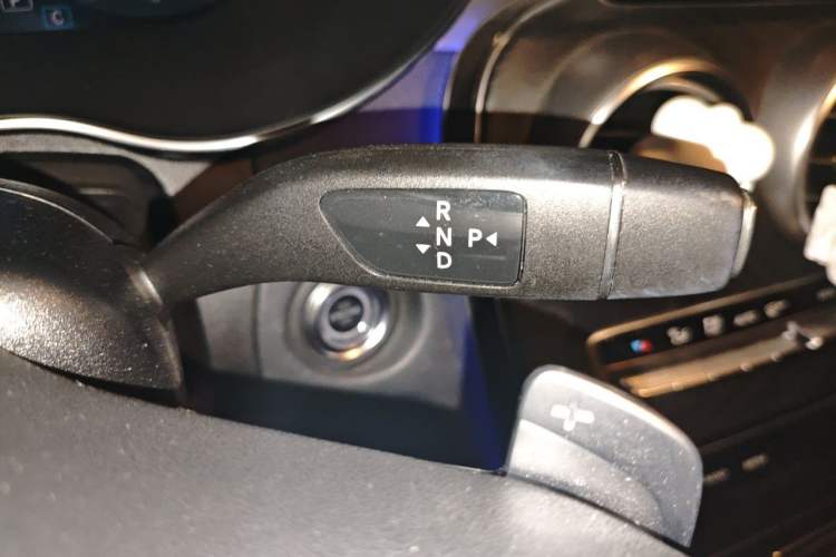 Used Mercedes-Benz C-Class 2019 C 260 Coupe Gear Lever