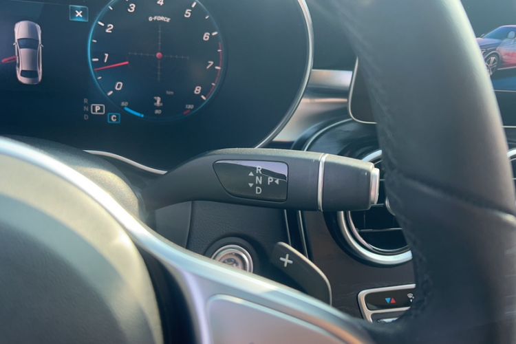 Used Mercedes-Benz C-Class 2019 C 260 L 4MATIC Sport Edition Gear Lever