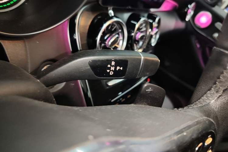 Used Mercedes-Benz C-Class 2019 C 260 L Sport Edition Gear Lever
