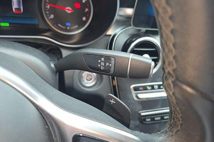 Used Mercedes-Benz C-Class 2019 C 260 L Sport Edition Gear Lever