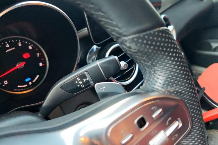 Used Mercedes-Benz C-Class 2019 C 260 Sport Edition Gear Lever