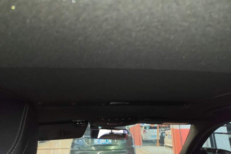 Used Mercedes-Benz C-Class 2019 C 260 Sport Edition Headliner