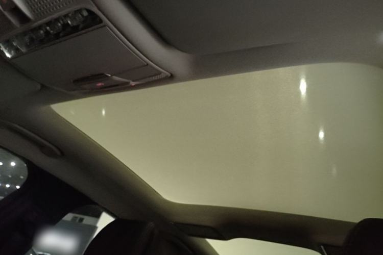 Used Mercedes-Benz C-Class 2019 Restyled C 260 L Sport Edition Headliner