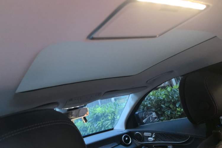 Used Mercedes-Benz C-Class 2019 Restyled C 260 L Sport Edition Headliner
