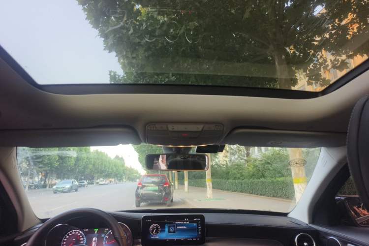 Used Mercedes-Benz C-Class 2019 Restyled C 260 L Sport Edition Headliner