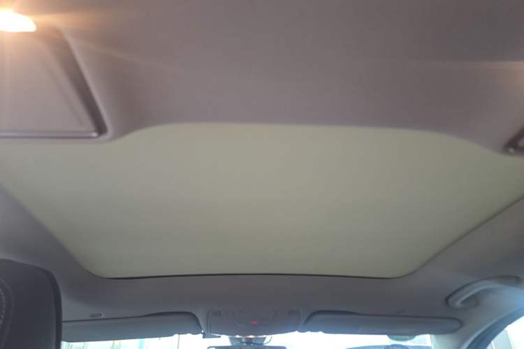 Used Mercedes-Benz C-Class 2019 Restyled C 260 L Sport Edition Headliner