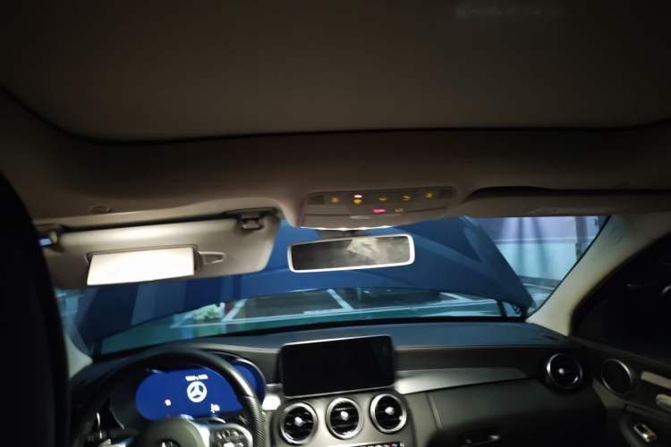 Used Mercedes-Benz C-Class 2019 Restyled C 260 L Sport Edition Headliner