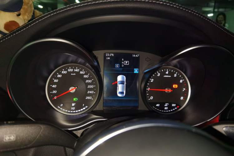 Used Mercedes-Benz C-Class 2019 C 180 L Fashion Edition Sport Version Instrument Cluster
