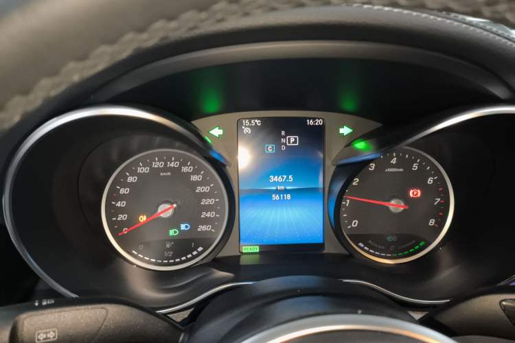 Used Mercedes-Benz C-Class 2019 C 260 L Sport Edition Instrument Cluster