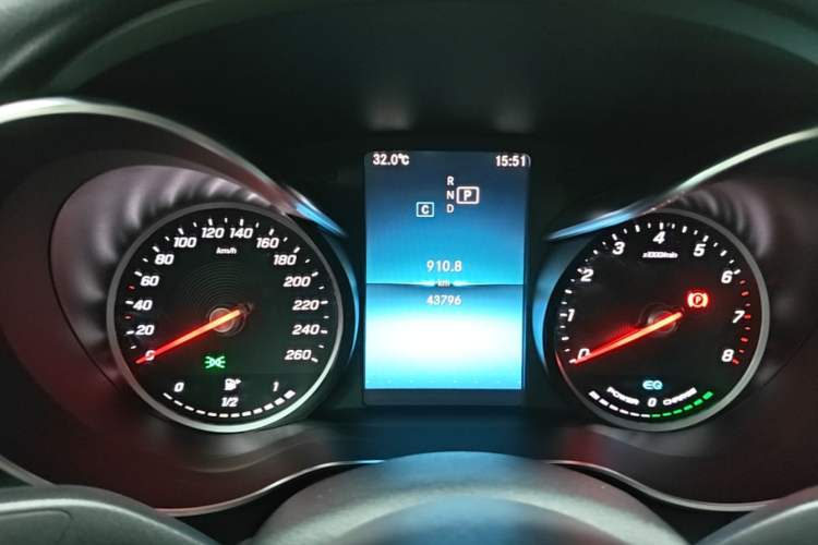 Used Mercedes-Benz C-Class 2019 C 260 Sport Edition Instrument Cluster