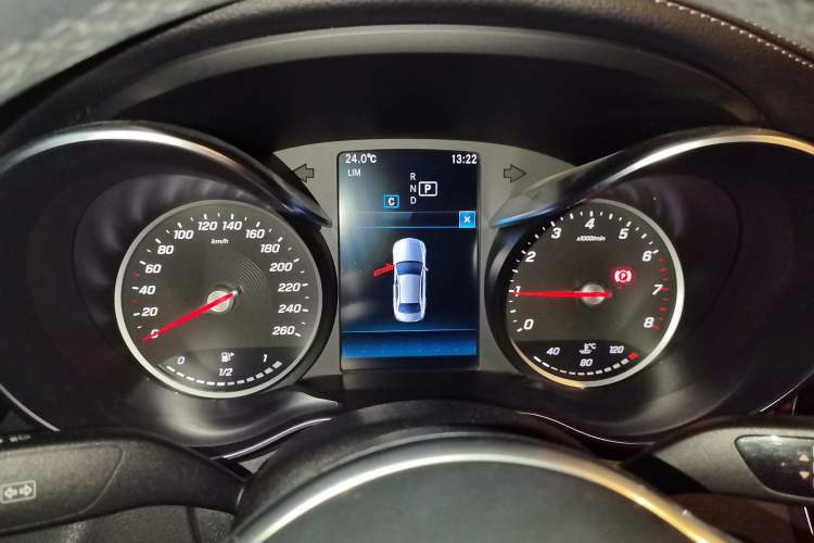 Used Mercedes-Benz C-Class 2019 C 180 L Fashion Edition Sport Version Instrument Cluster