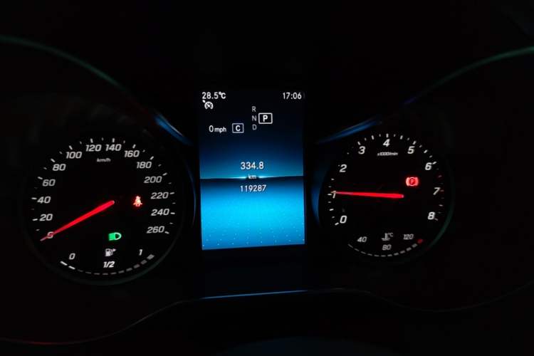 Used Mercedes-Benz C-Class 2019 C 180 L Fashion Edition Sport Version Instrument Cluster