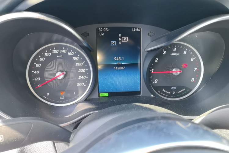 Used Mercedes-Benz C-Class 2019 C 260 Sport Edition Instrument Cluster