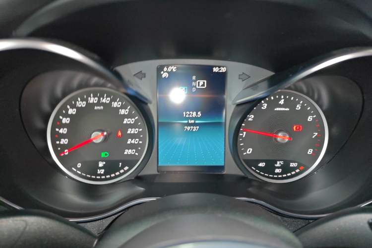 Used Mercedes-Benz C-Class 2019 C 180 L Fashion Edition Sport Version Instrument Cluster