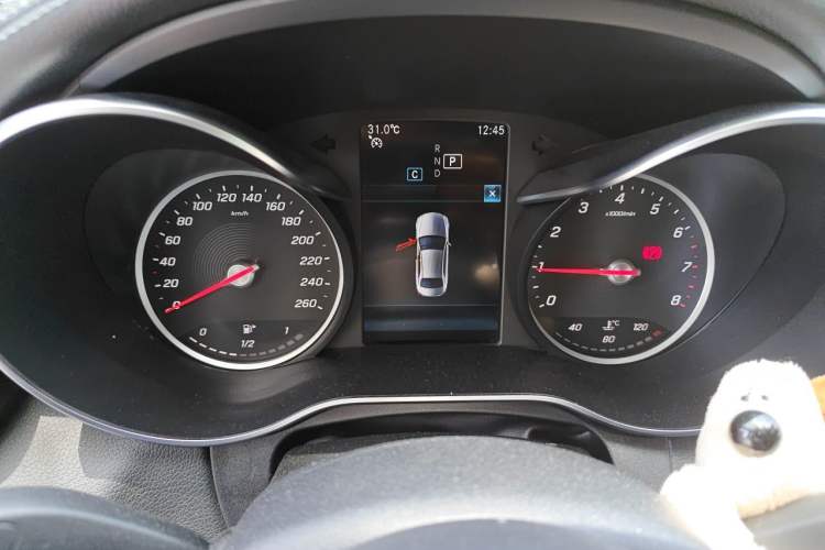 Used Mercedes-Benz C-Class 2019 C 180 L Fashion Edition Sport Version Instrument Cluster