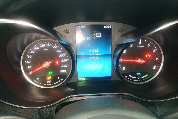 Used Mercedes-Benz C-Class 2019 C 260 Sport Edition Instrument Cluster