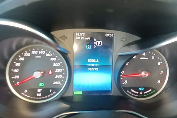 Used Mercedes-Benz C-Class 2019 C 260 Sport Edition Instrument Cluster